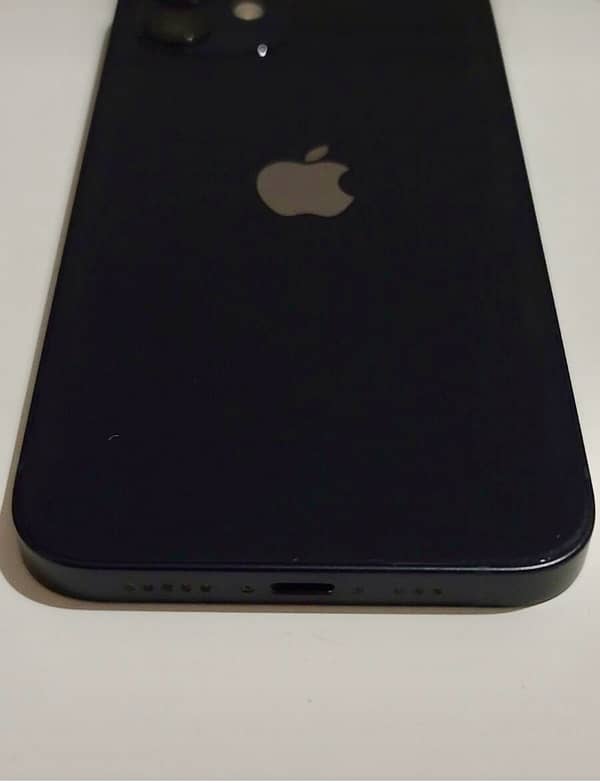 iPhone 12 (Factory Unlock) with sim time 4