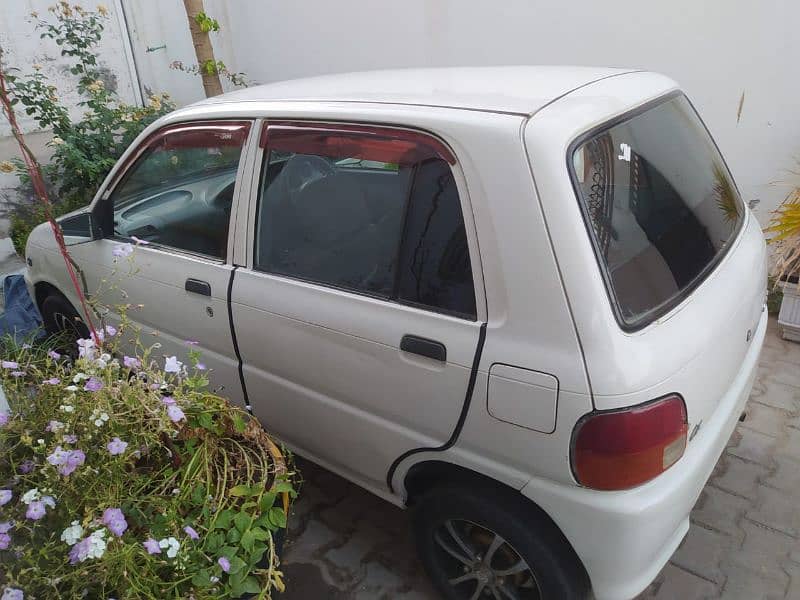 Daihatsu Cuore 2005 3