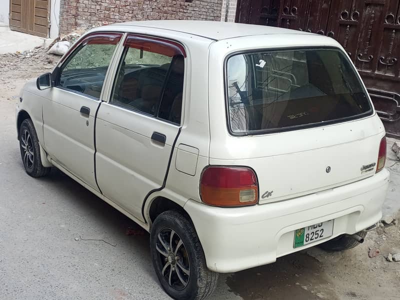 Daihatsu Cuore 2005 10