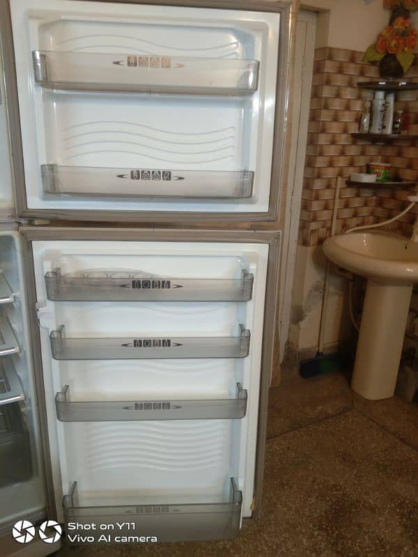 Dawlance refrigerator for sale 1