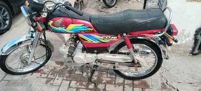 Honda CD 70 red colour