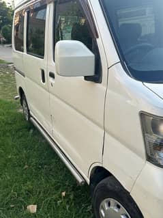 Daihatsu Hijet 2011