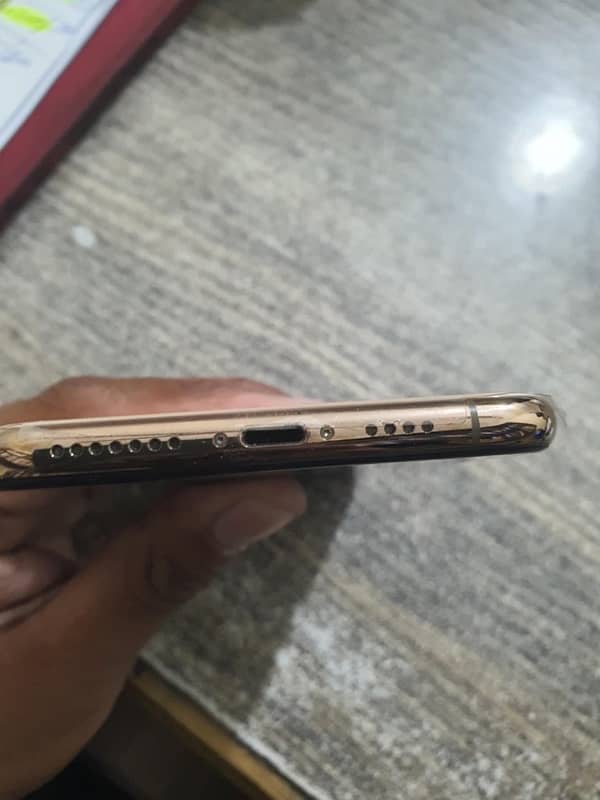 I phone Xs max 256 GB PTA Approved 3