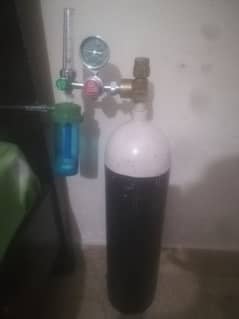 oxygen cylinder