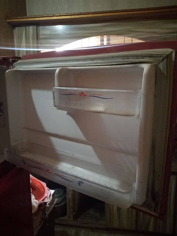 singer company fridge for sale 0