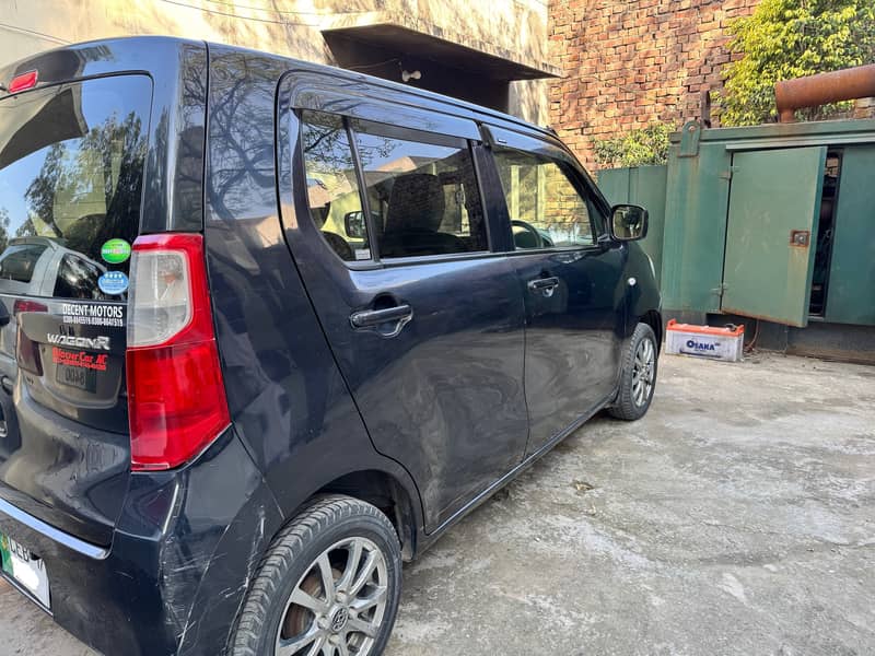 Suzuki Wagon R 2014 1