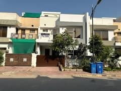 Bahria Enclave Sector B-1 Brand New Condition 5 Marla House Available In Beautiful Location.