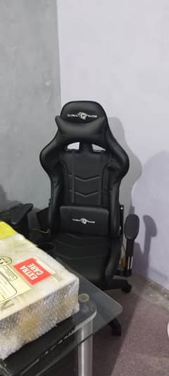 Global Razer Slightly Used Gaming Chair Professional