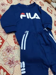 Blue Wala dress bilkul new hai 1 time bhi used nahi Kiya hua,