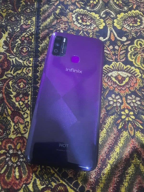 infinix hot 9 play 4/64 1