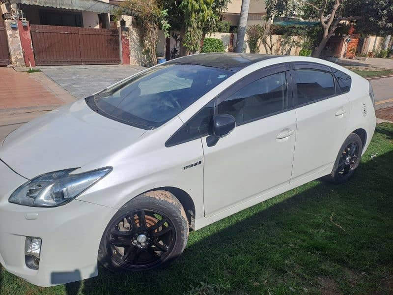 Toyota Prius 2011 imp 2014 1