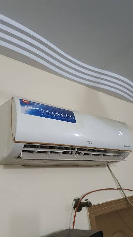 TCL  INVERTER 1 TON 2