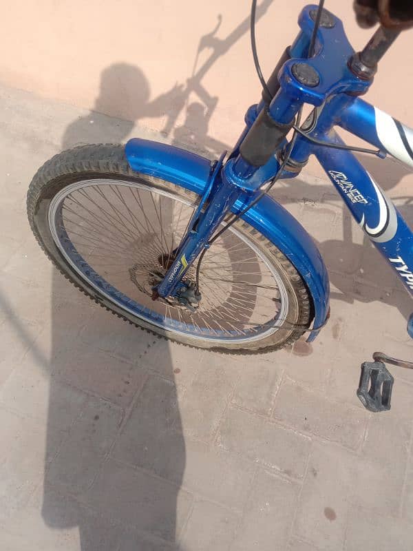 Bicycle for sale in Good condition 4