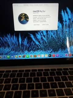 macbok 2015 pro corei7 ram16/256 ssd