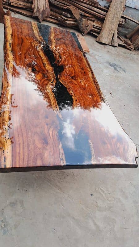 epoxy dinning table. contact 03328709877 1