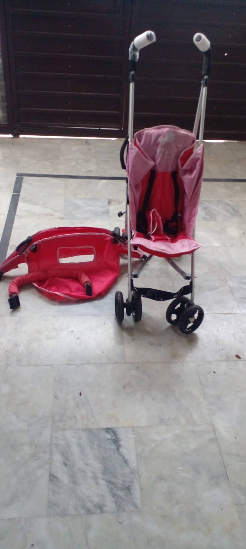 Baby pram for sale 0