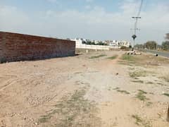 Good Location A Centrally Located Commercial Plot Is Available For Sale In Gujranwala