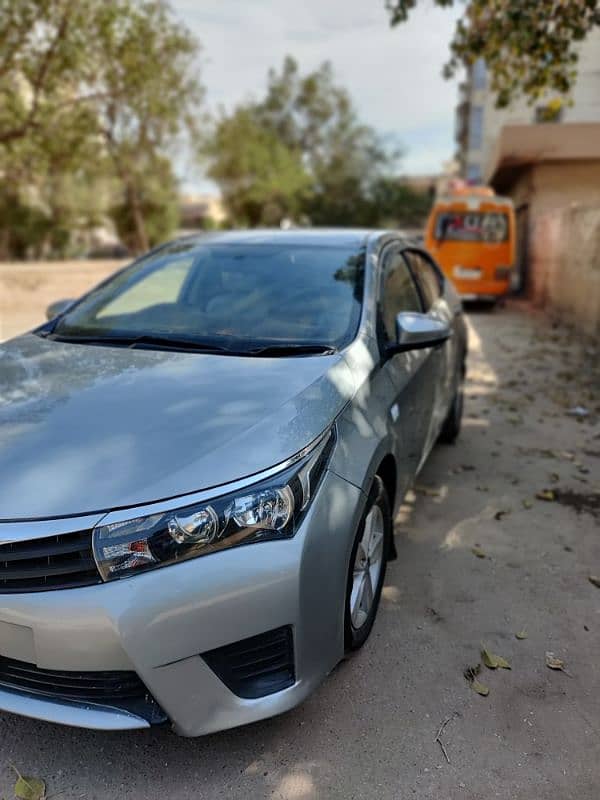 Toyota Corolla GLI 2015 1