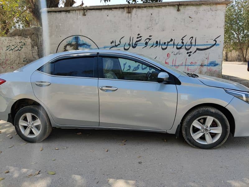 Toyota Corolla GLI 2015 4