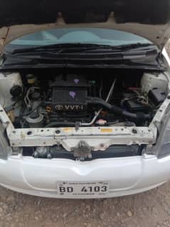 Toyota Vitz 2000