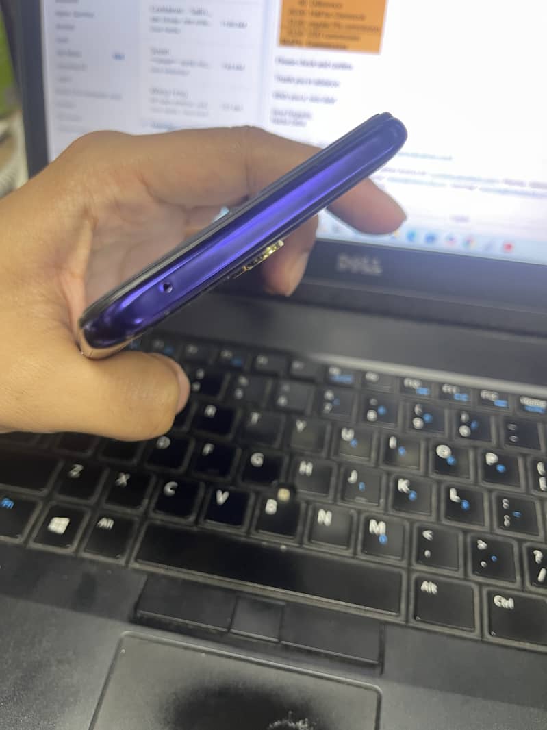 Oppo F11 8/256 10/10 condition 4