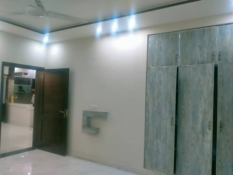 10 MARLA LIKE A BRAND NEW LUXURY GOOD EXCELLENT CONDITION LOWER PORTION HOUSE FOR RENT IN DD BLOCK BAHRIA TOWN LAHORE 6