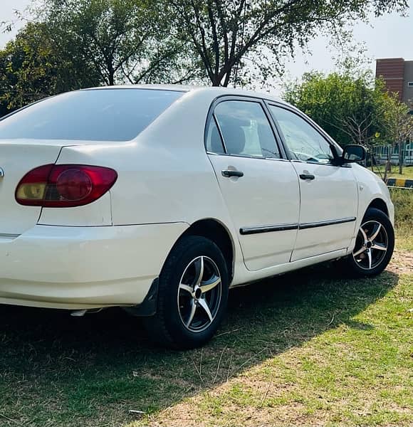 Toyota Corolla 2.0 D 2006 6