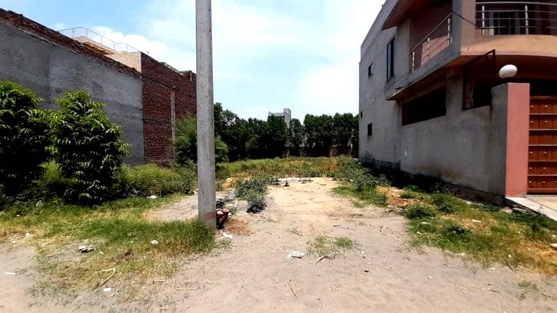 Affordable Prime Location Residential Plot Of 10 Marla Is Available For sale 5