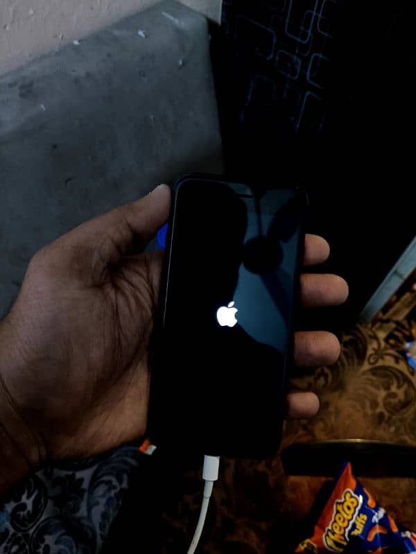 iphone 7 32GB Non pta for parts 03209041035 Rwp 1