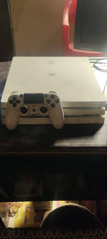 playstation 4 pro 0