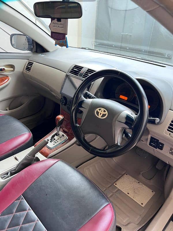 Toyota Altis Grande 2010 4