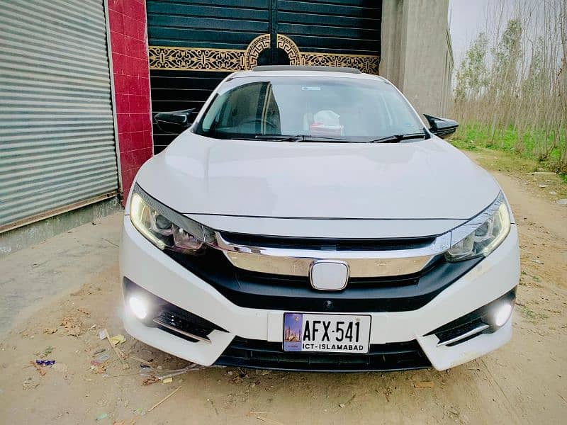 Honda Civic Oriel 2017 0