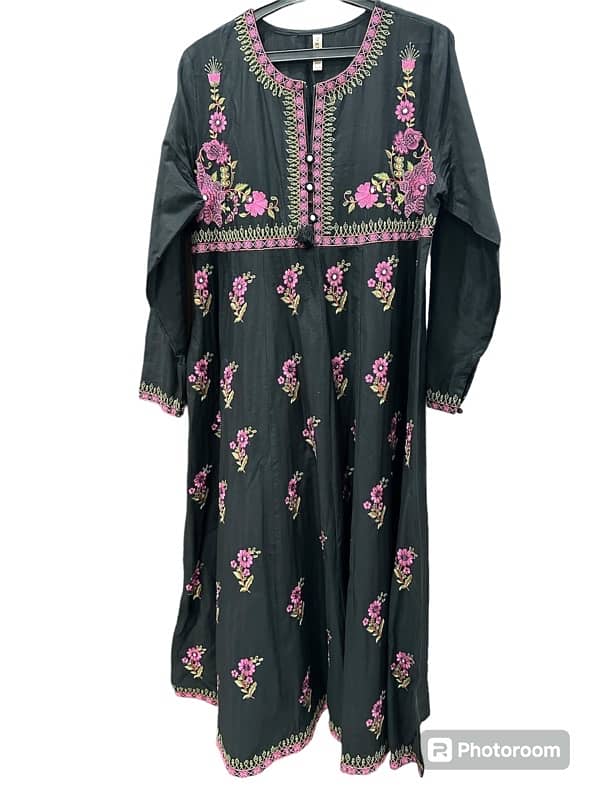 ETHNIC embroidered frock 0