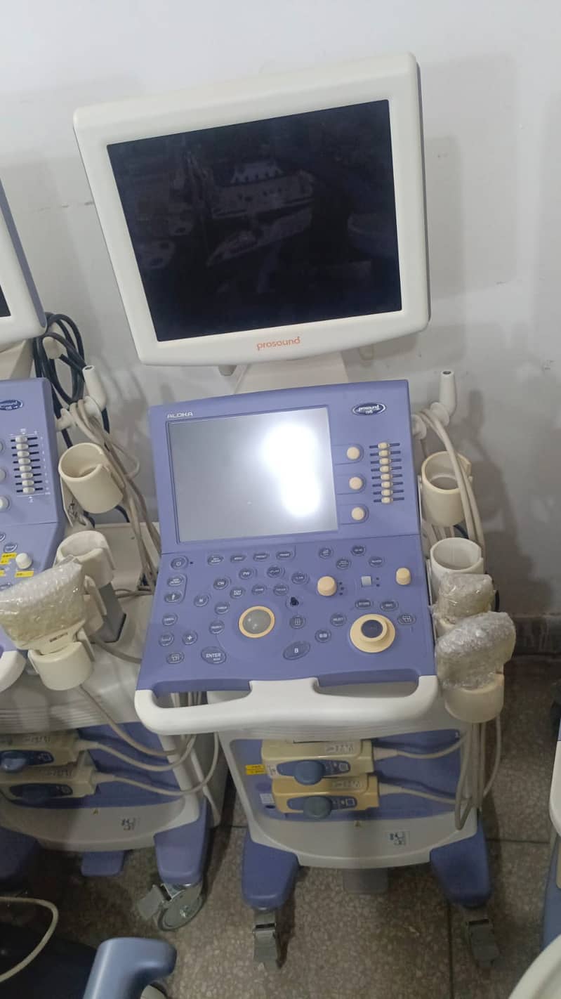 ultrasound machine, Toshiba, japanese, ultrasound machines 11