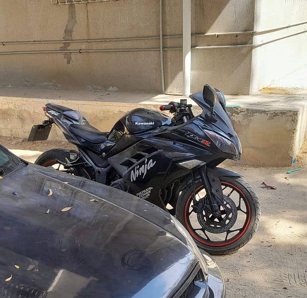 Kawasaki Ninja H2R, Best Performance, Black Color 4