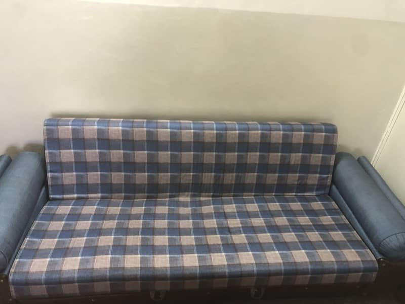 Sofa cum bed- Slightly used 7.5 feet(90 inch) lenght 0