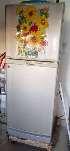 DAWLANCE REFRIGERATOR