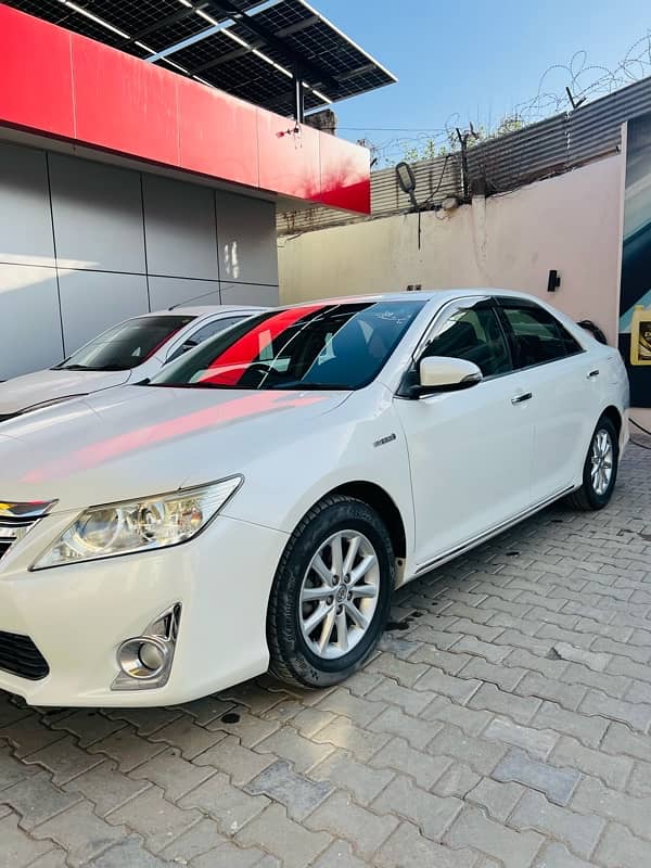 Toyota Camry 2011 1