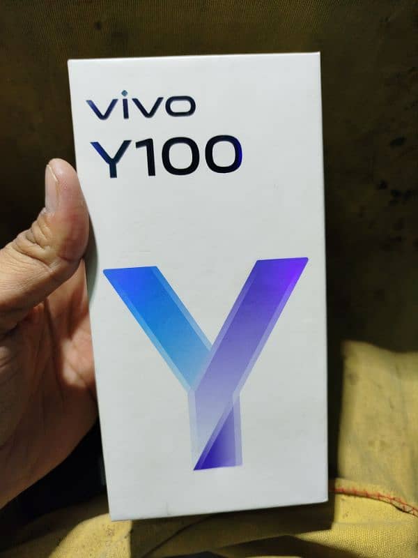 vivo y100 1