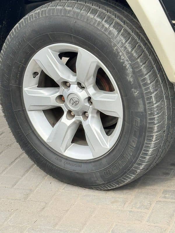 Rim tyre Prado/ 265/65R17 1