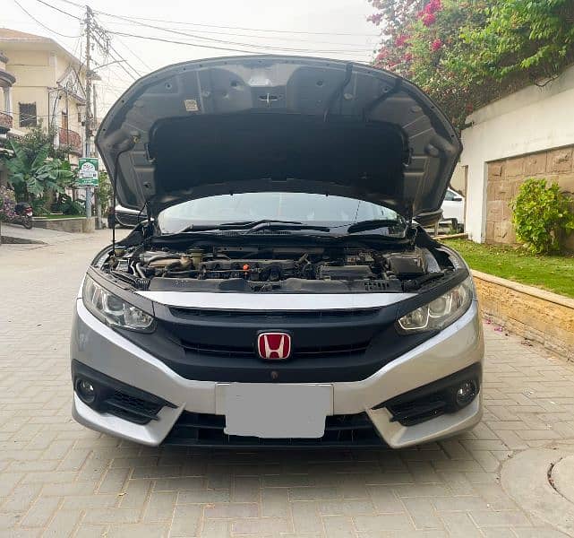 Honda Civic VTi Oriel UG FULL OPTION 5