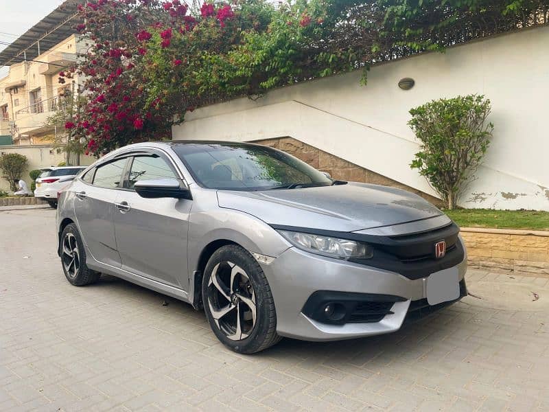 Honda Civic VTi Oriel UG FULL OPTION 7