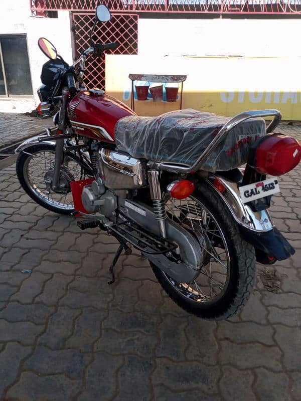 Honda 125 salfstart 4