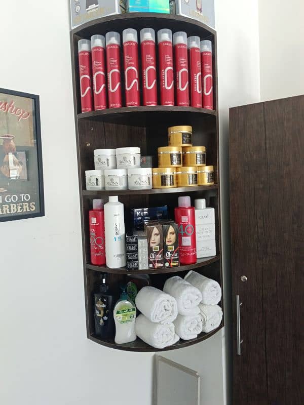 Salon items for sale 3