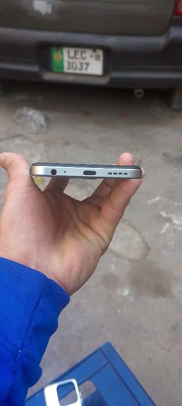 Infinix hot 50i 1