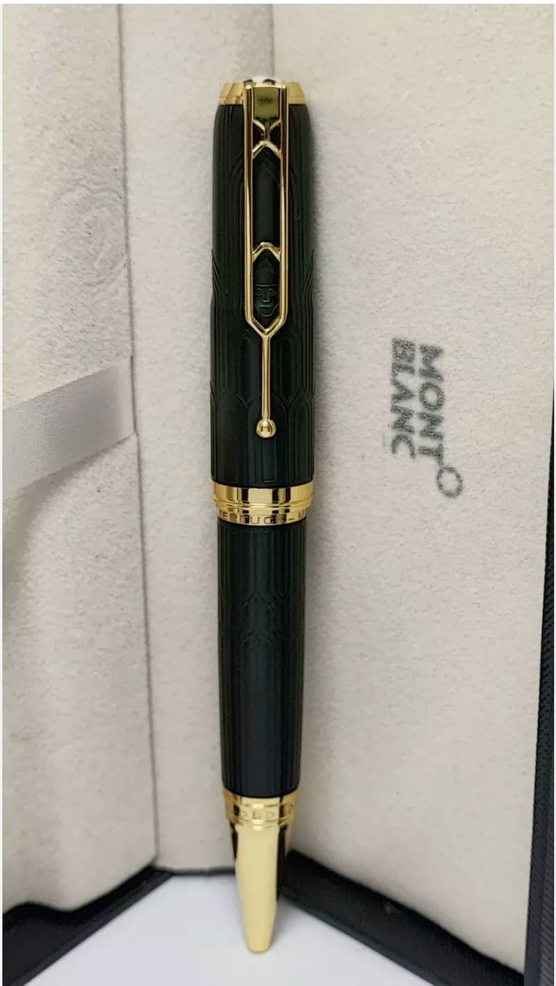 MountBlanc Writers Edition Homege to VIctor HUgo LTD - Ball point pen 1