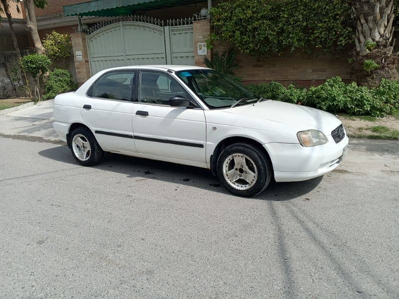 Suzuki Baleno 2003 1