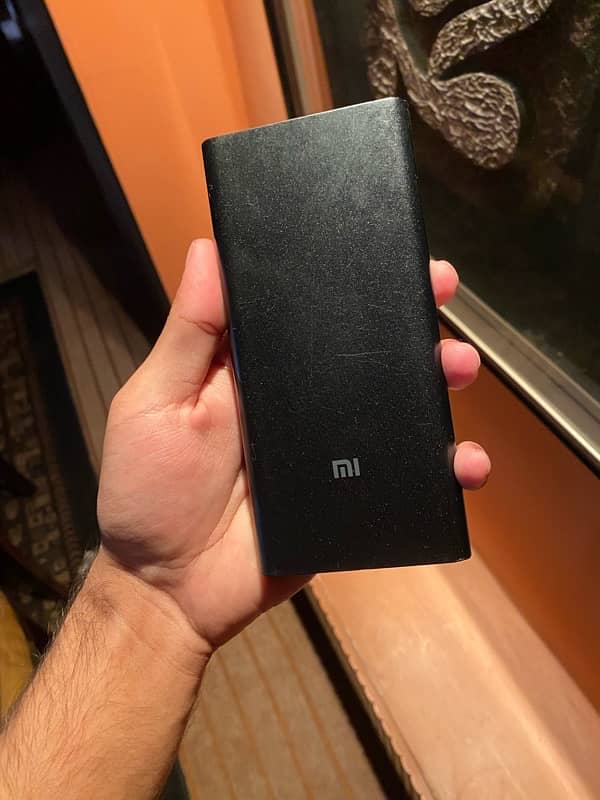 Mi wireless power bank 10000mah 1