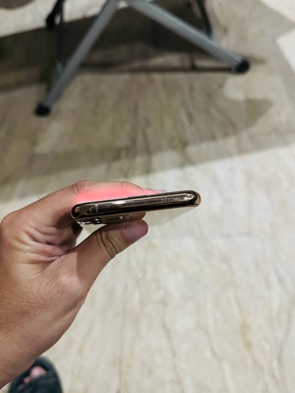 iphone 11 pro Pta 4