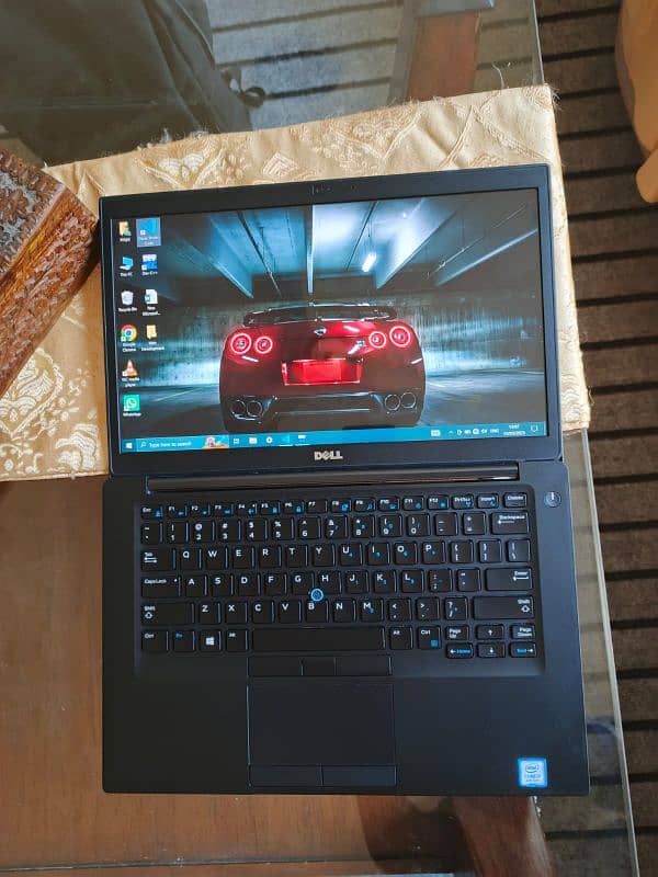 Dell Latitude 7490 | i7 8th Gen | LightweightSlim Laptop + Accessories 3
